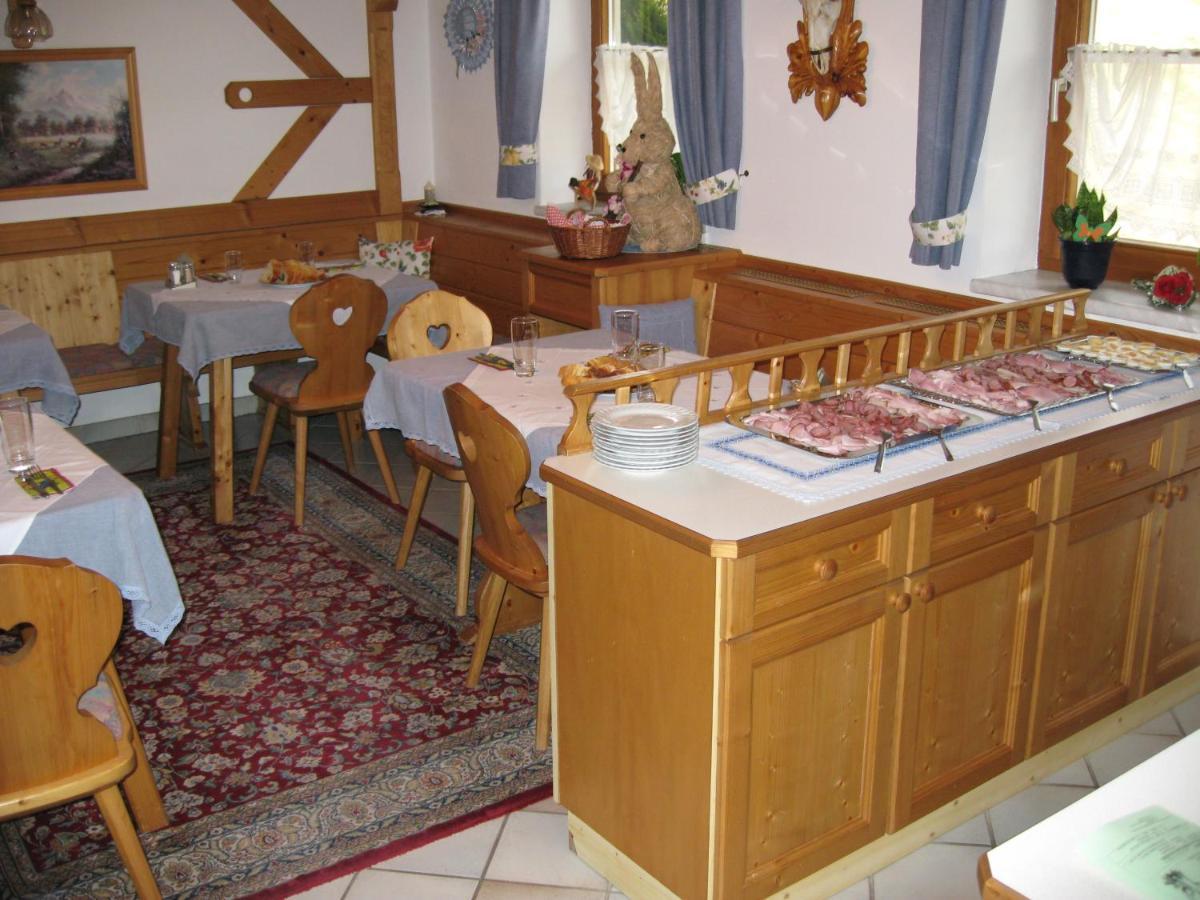 Bed and Breakfast Gerstbreinhof Bad Sankt Leonhard im Lavanttal Esterno foto