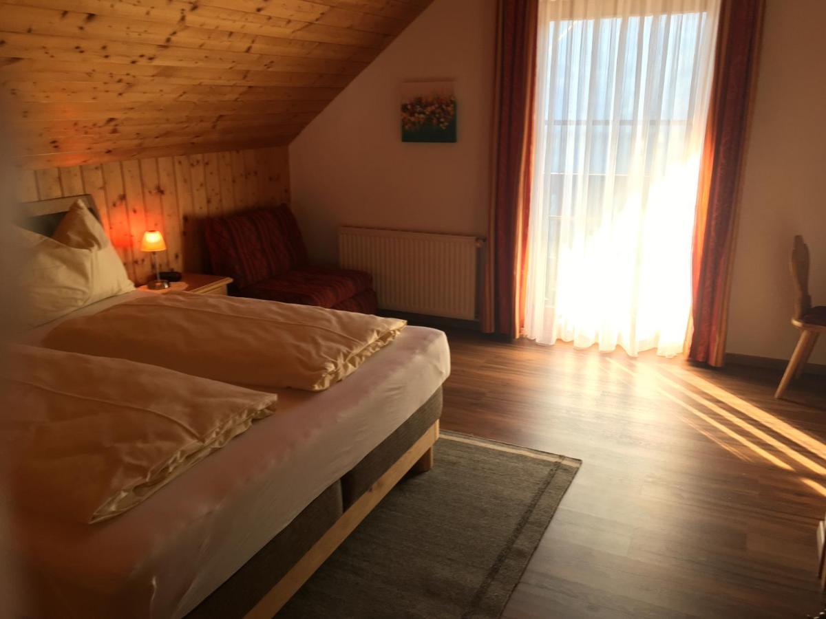 Bed and Breakfast Gerstbreinhof Bad Sankt Leonhard im Lavanttal Esterno foto